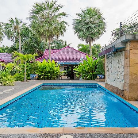 Tananza Resort & Homestay Phuket Nai Harn エクステリア 写真