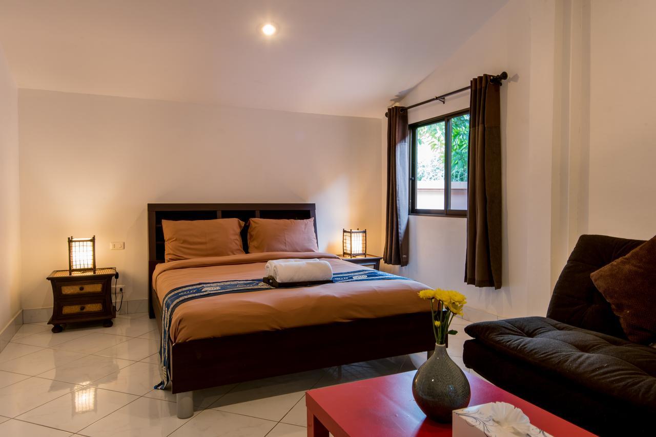 Tananza Resort & Homestay Phuket Nai Harn エクステリア 写真